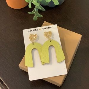 Nickel & Suede Citron Beaus